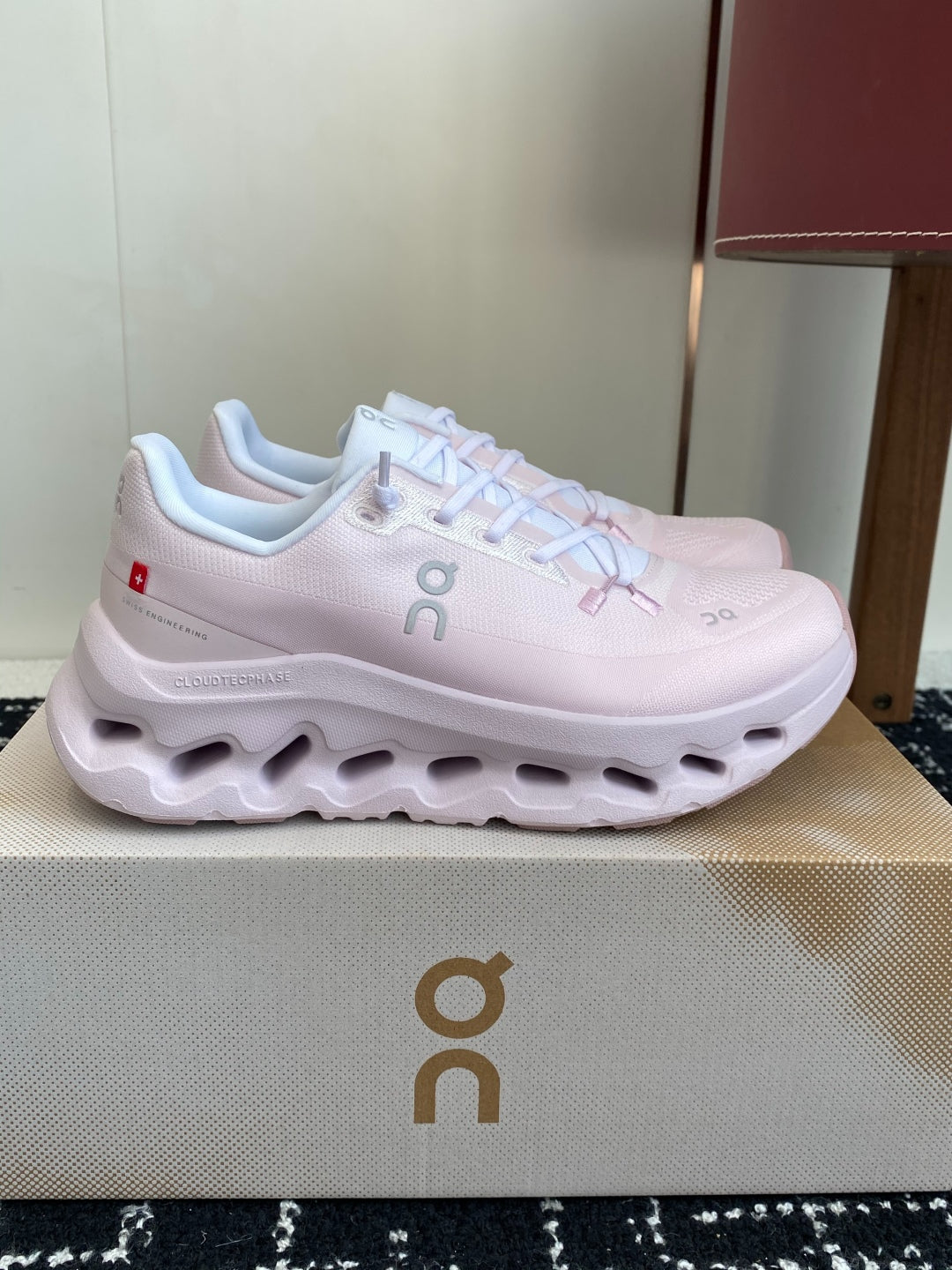 Cloudtilt Cushioned Running Sneakers Full Light Pink Breathable Mesh Sport Shoes Unisex