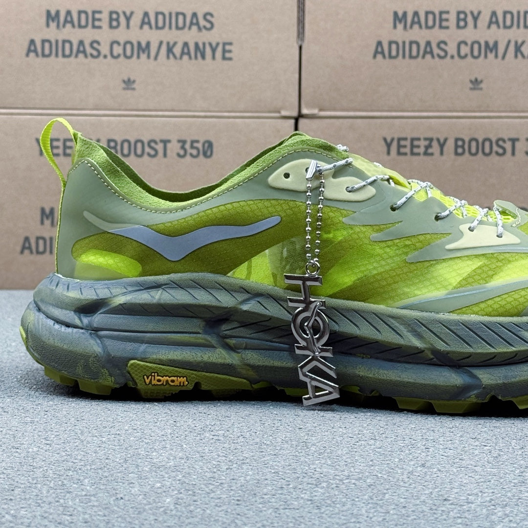 Hoka Mafate Speed 4 Fluorescent Green