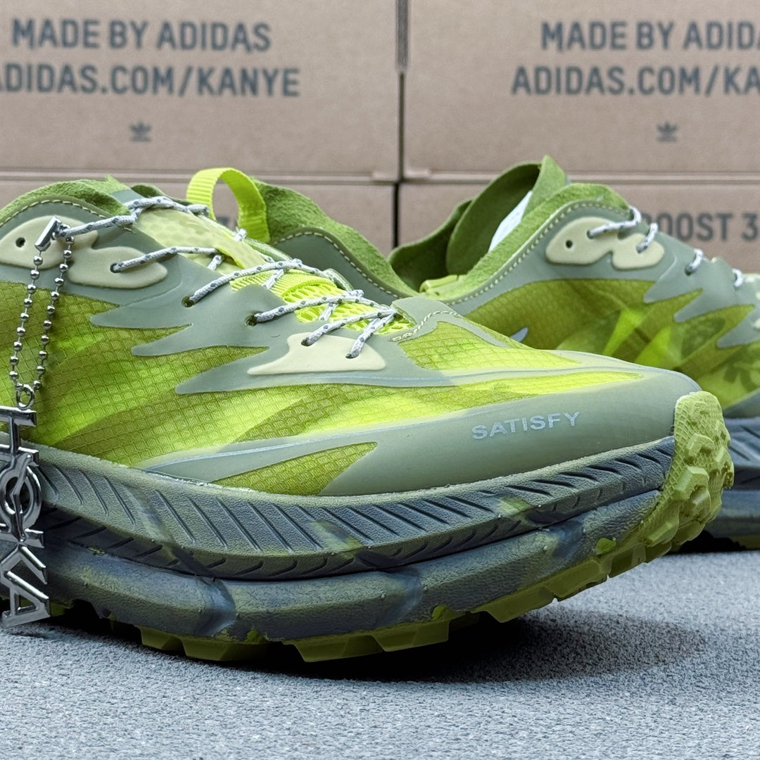 Hoka Mafate Speed 4 Fluorescent Green