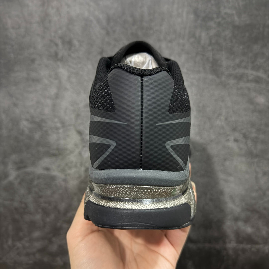 Salomon XT-MM6 x MM6 Maison Margiela Black Low-Top Sneakers