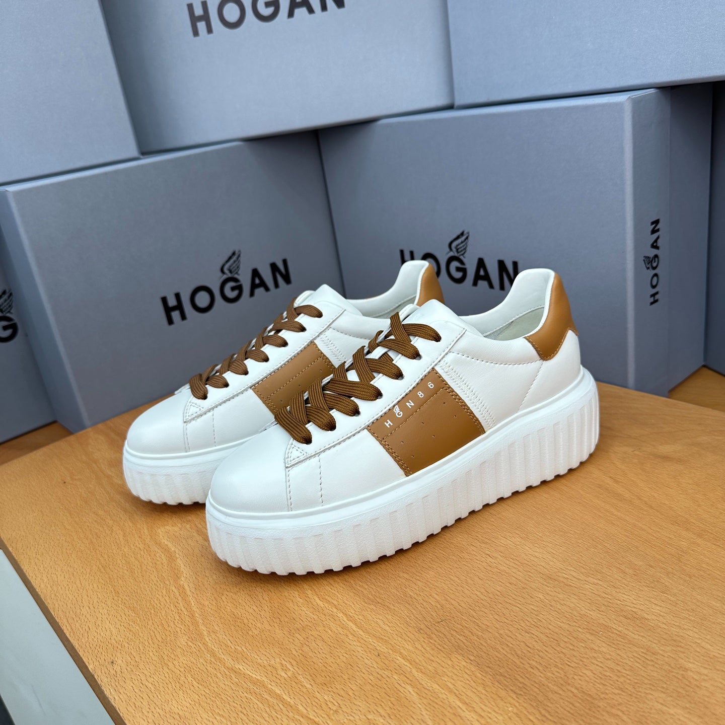 HOGAN White & Tan Brown Leather Ridged Platform Casual Sneakers
