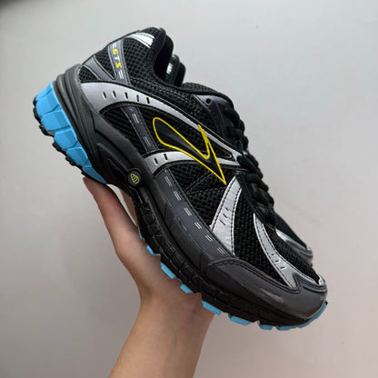 Brooks Adrenaline GTS 10 Retro Running Shoes (Black/Ebony/Aquarius)