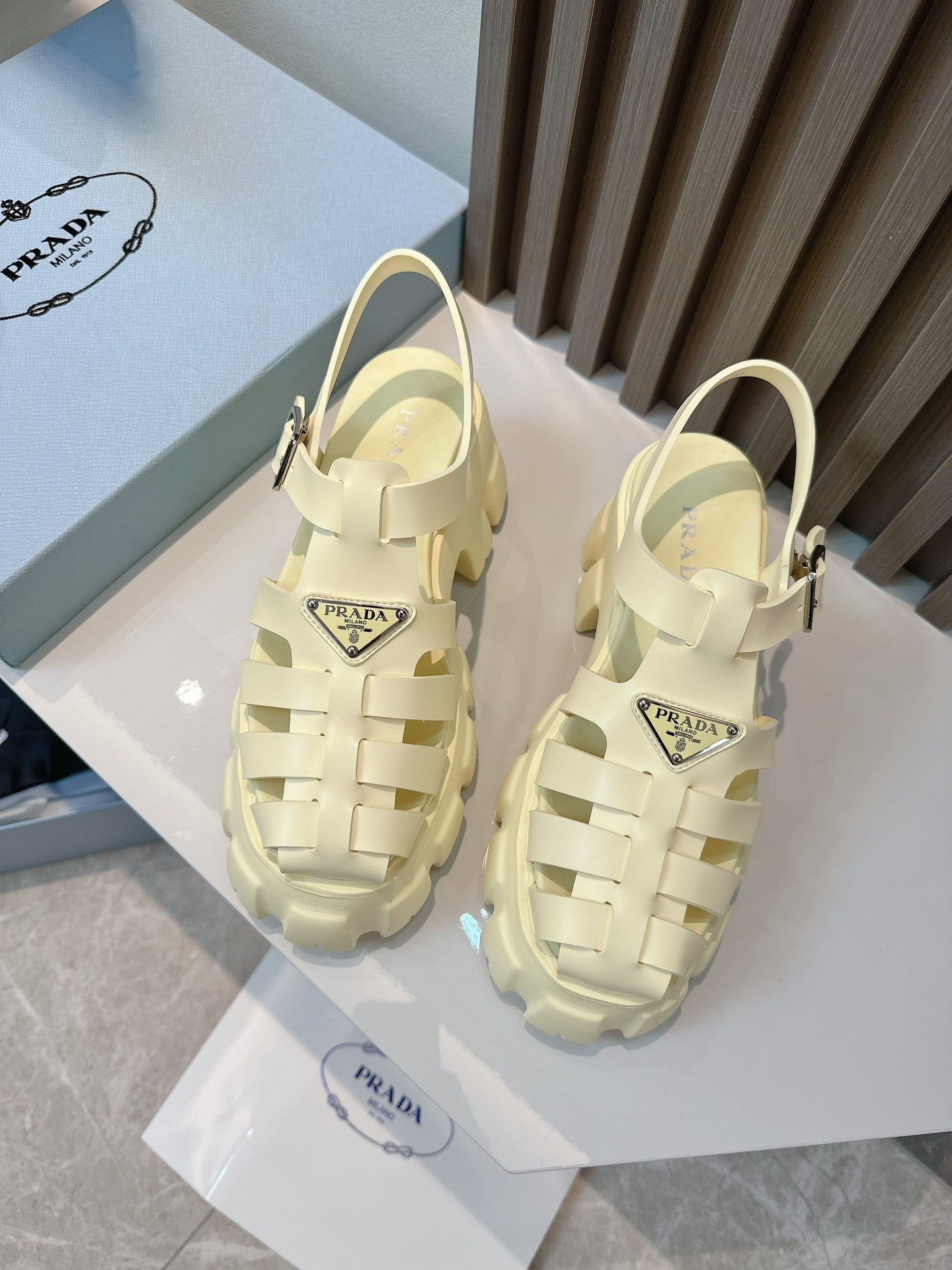 Women Cream Yellow Platform Roman Fisherman Sandals Triangle Metal Logo Adjustable Ankle Buckle Shoes