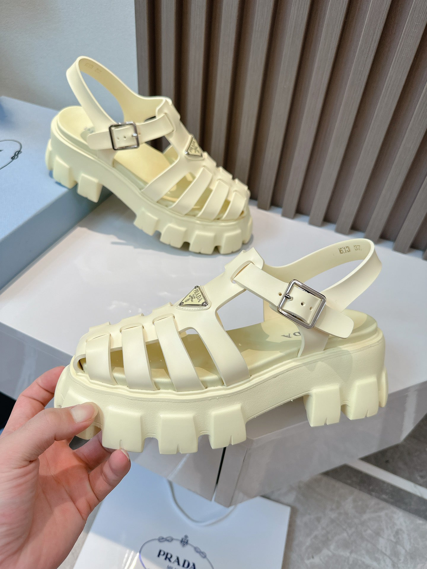 Women Cream Yellow Platform Roman Fisherman Sandals Triangle Metal Logo Adjustable Ankle Buckle Shoes