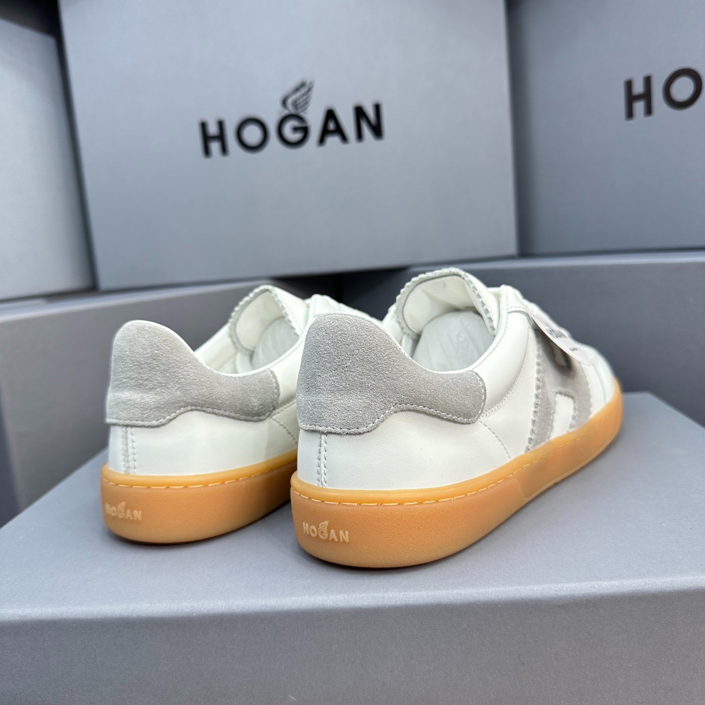 HOGAN White & Grey Suede Gum Sole Retro Casual Sneakers