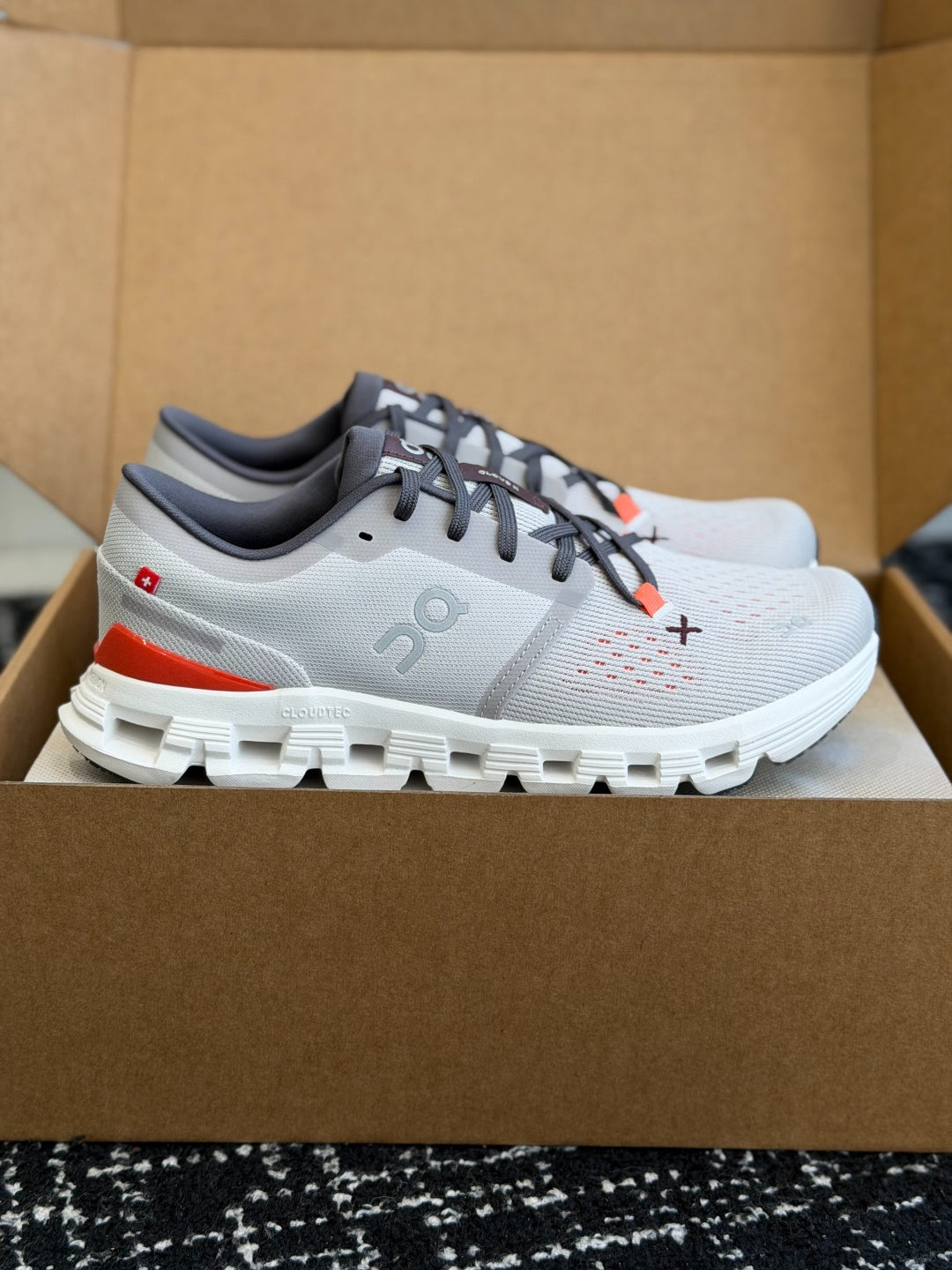 On Cloud X Light Grey Orange Mesh Cross Training Jogging Sneakers