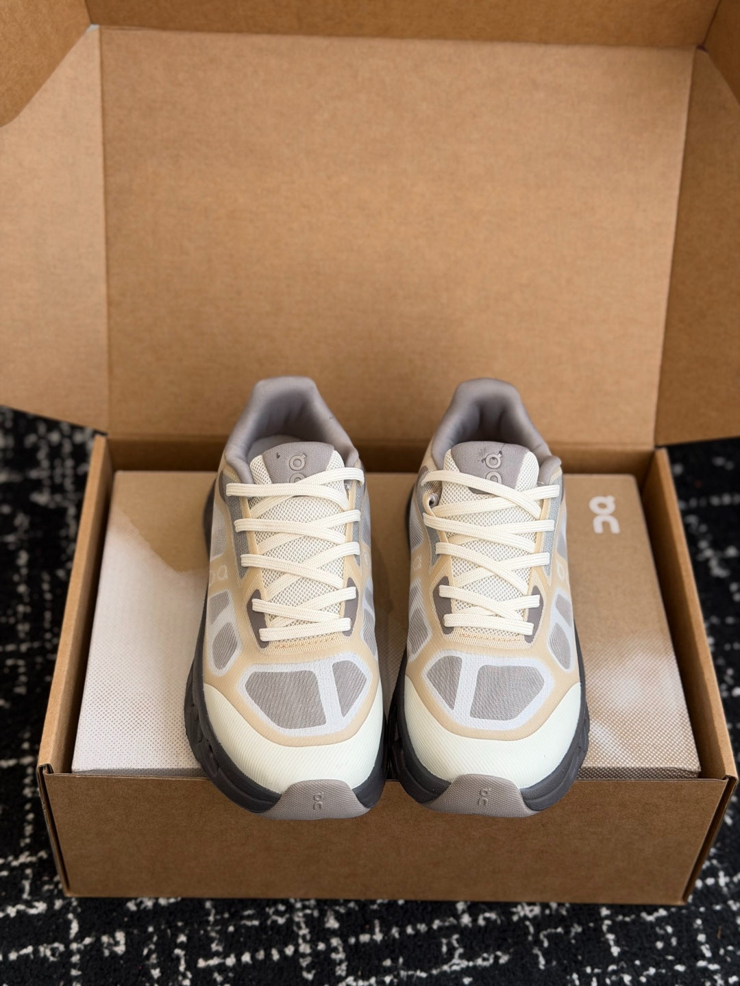 Cloudtilt Remix Sand Ash Cloud Cushion Running Sneakers Retro Earth Tone Commuter Shoes