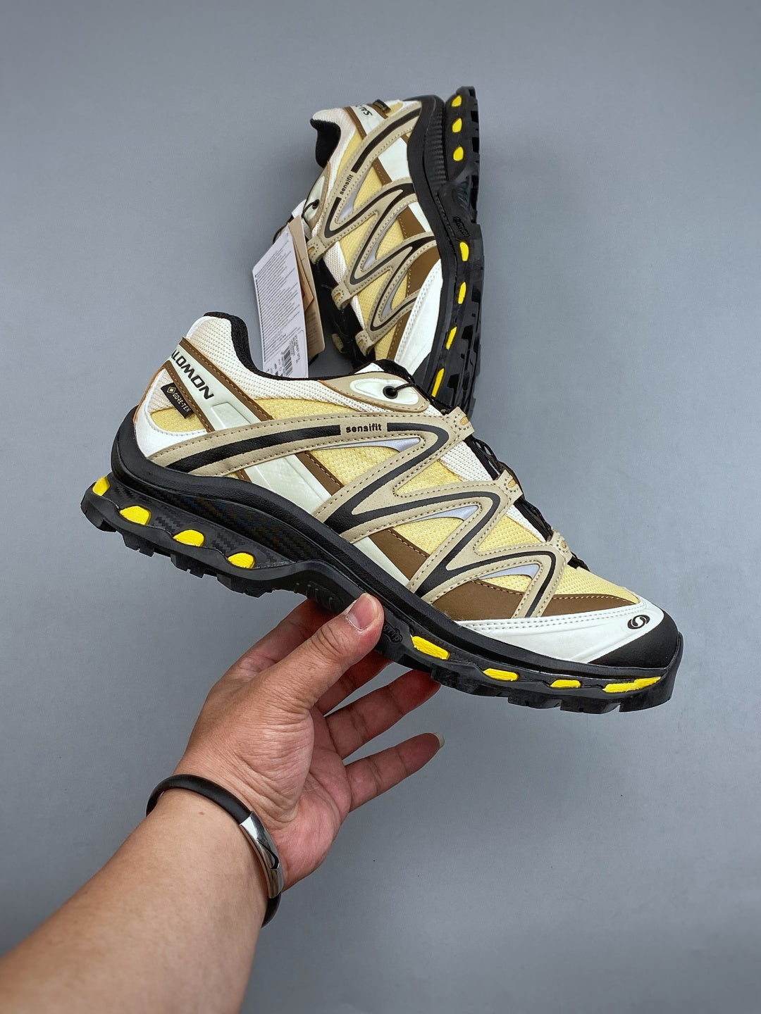 Salomon XT-Quest GORE-TEX “Sahara Sun”