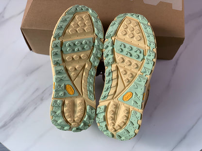 Hoka Ultra Low Gore-Tex Brown-Yellow