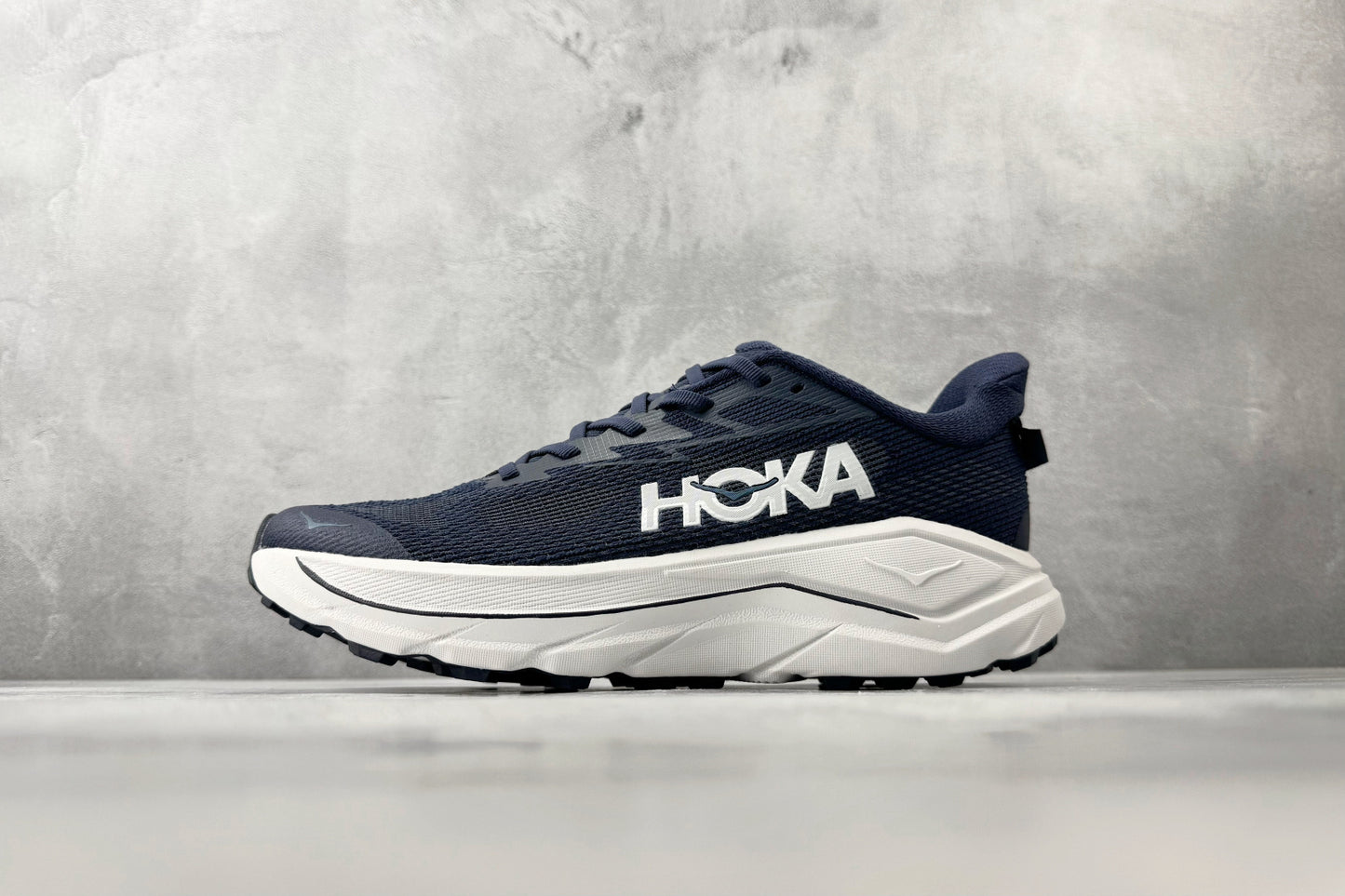 HOKA ONE ONE Challenger 8 "Navy Blue / White" All-Terrain Running Shoes