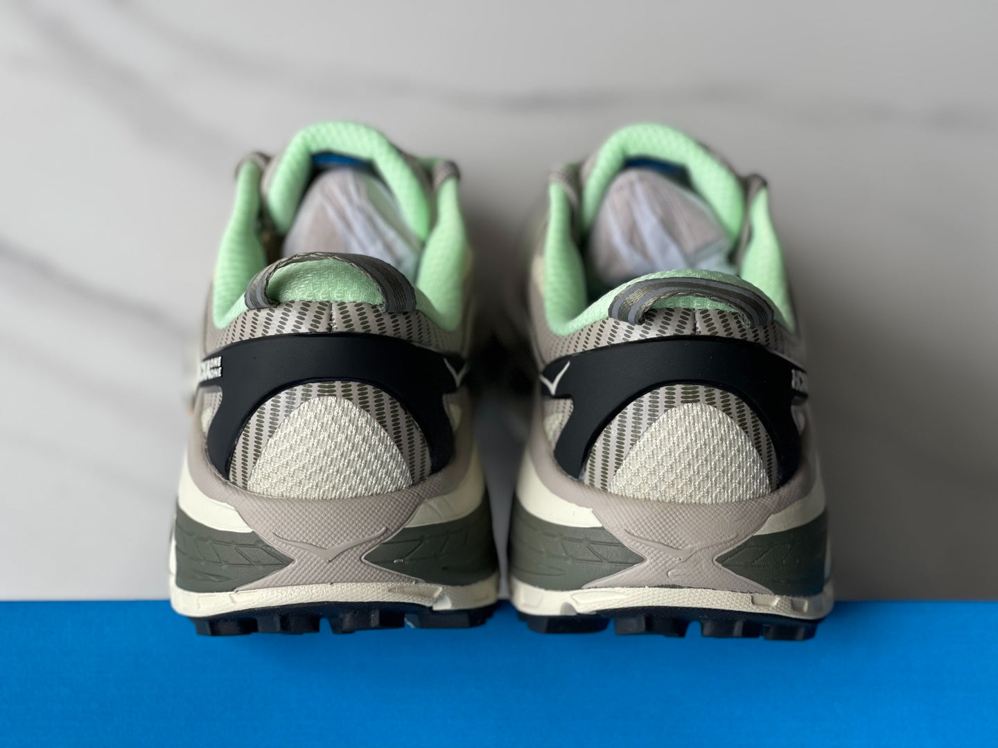 HOKA Mafate Speed 2 Oatmeal Gray | Mint Green