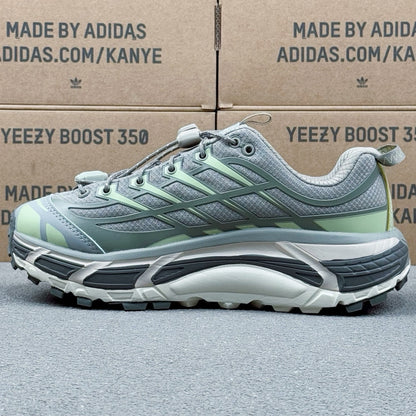 Hoka Mafate Three2 Gray-fluorescent cyan-green