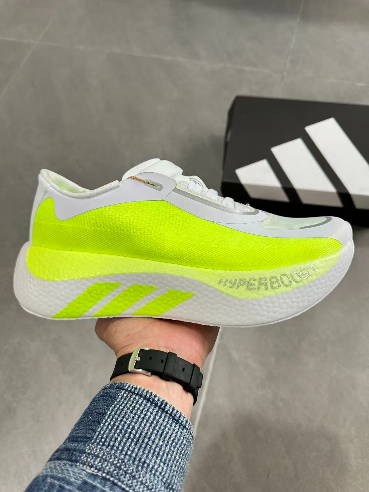 Adidas HYPERBOOST EDGE