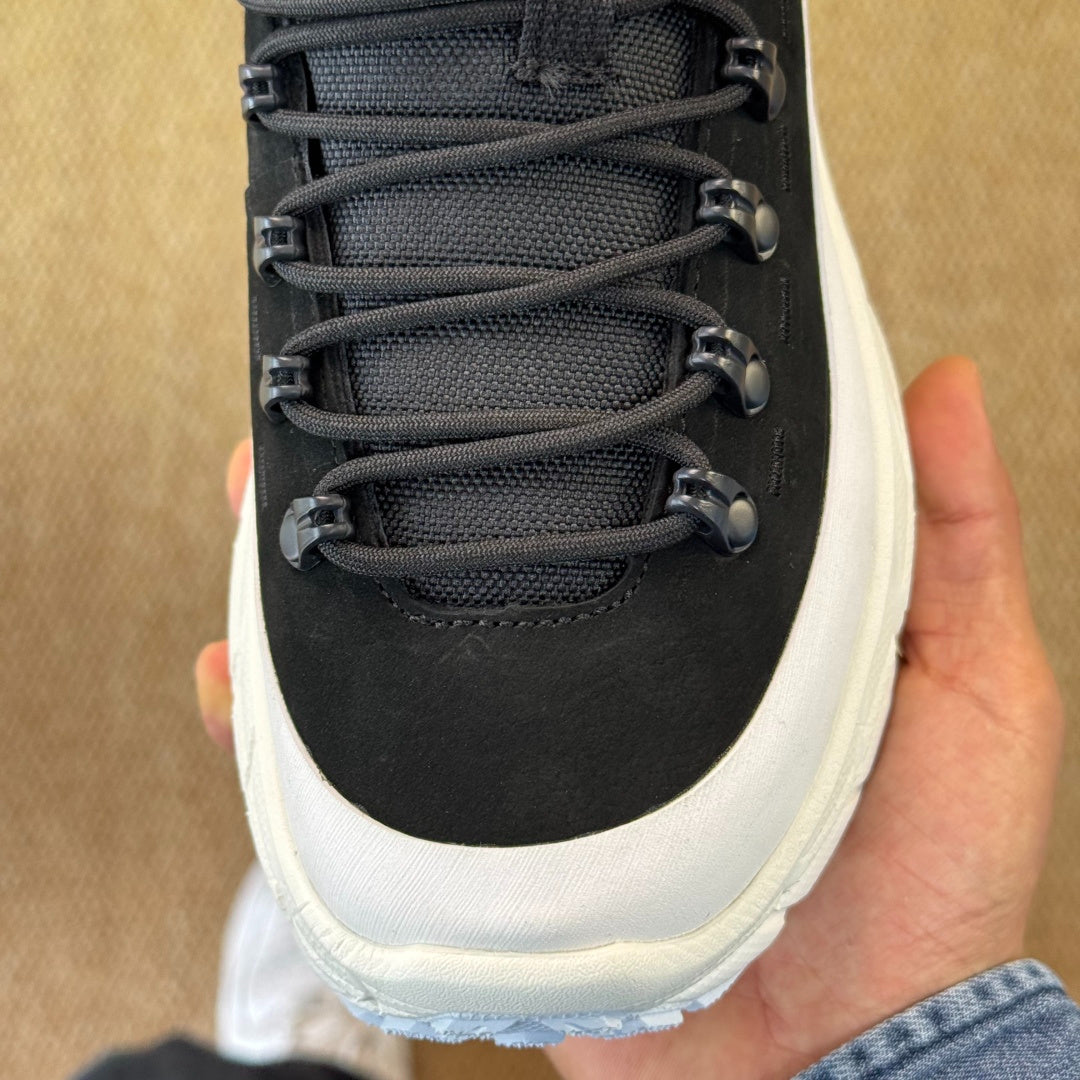 Hoka Tor Summit GORE-TEX Black | White