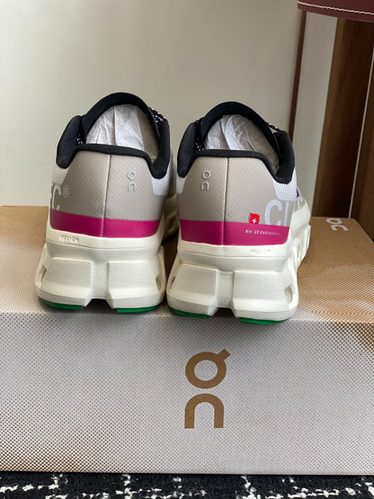 Cloudmonster White Grey Pink Green Cushioned Running Shoes Unisex Monster Chunky Sole Athletic Trainers