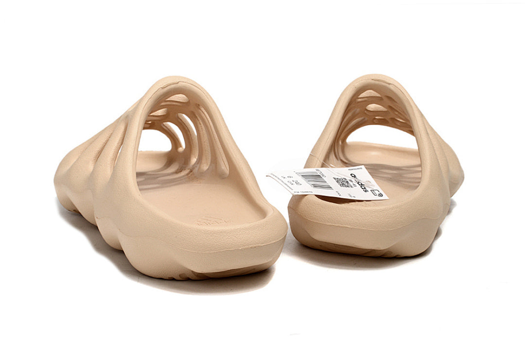 Adidas Yeezy 450 Slide "Cream" Beige Slip-On Sandals GZ9864