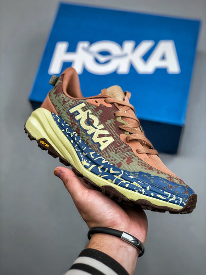 HOKA ONE ONE Speedgoat 6 "Maple