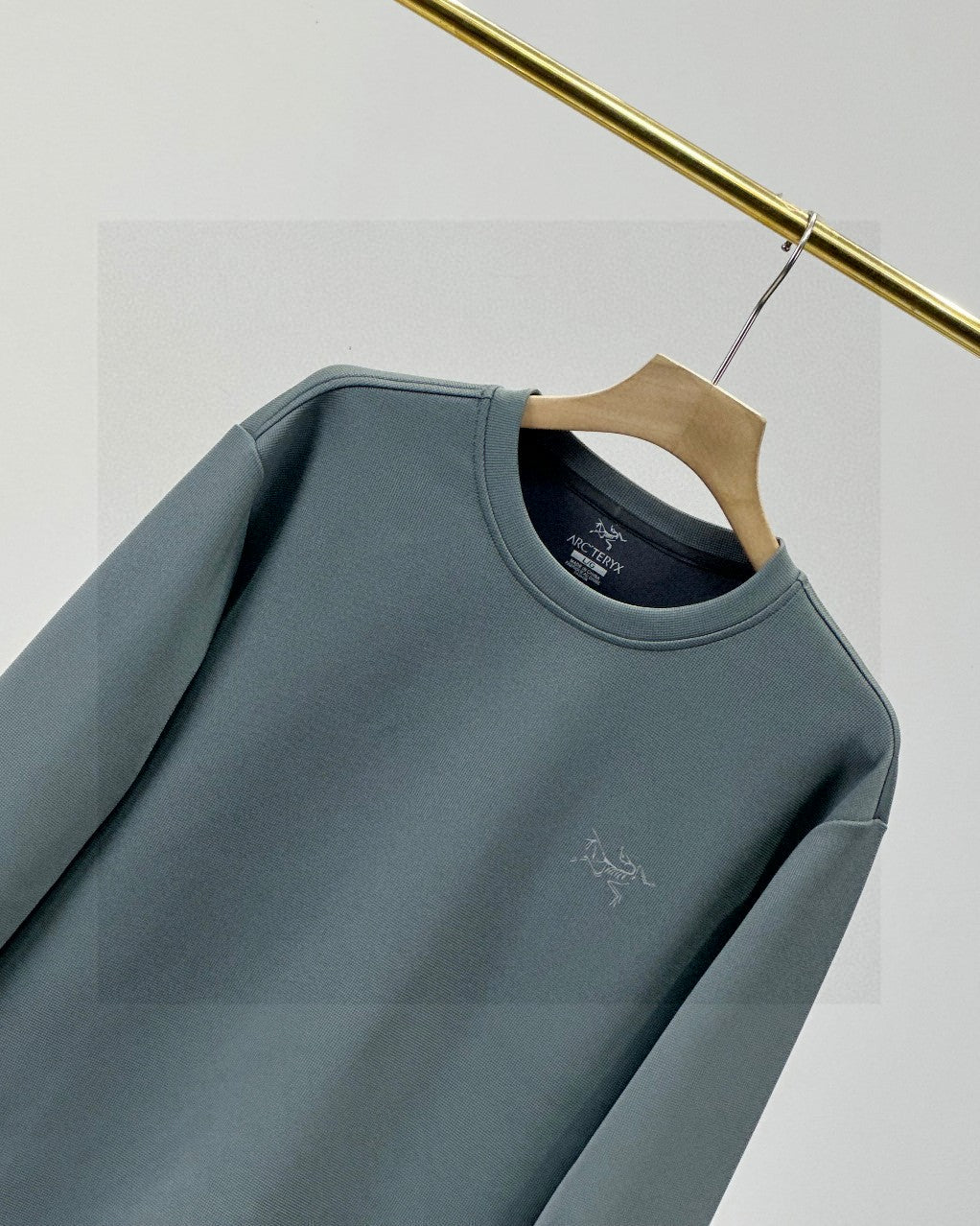 Arc'teryx Emblem Men's Fleece Crew Neck Sweatshirt