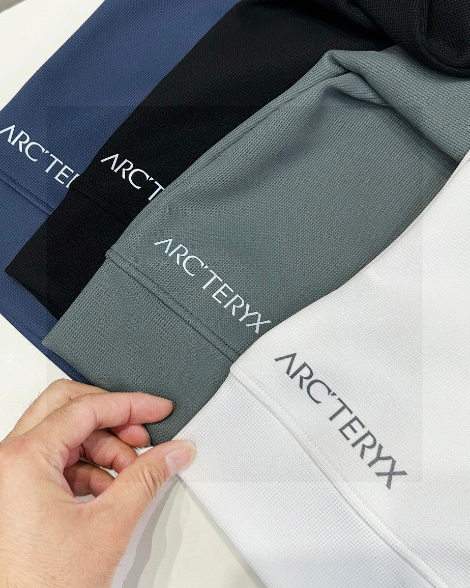 Arc'teryx Emblem Men's Fleece Crew Neck Sweatshirt