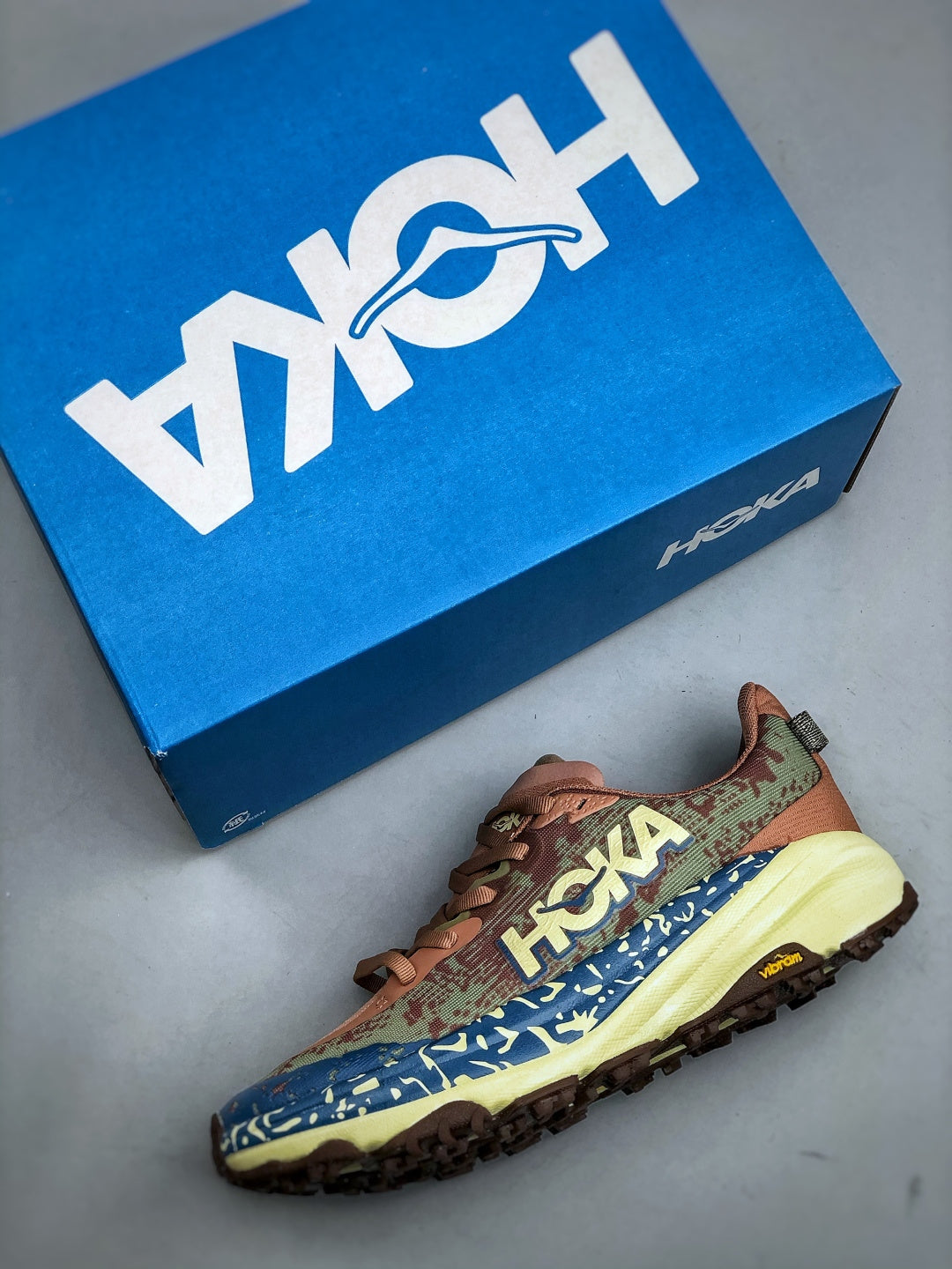 HOKA ONE ONE Speedgoat 6 "Maple