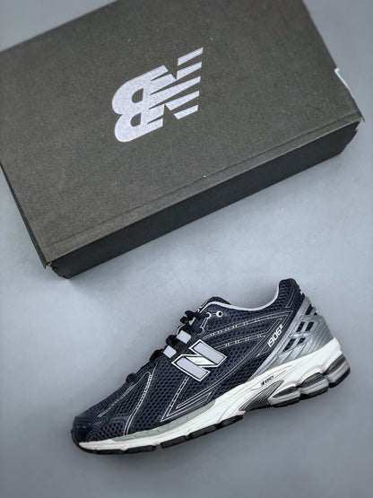 New Balance 1906R "Navy Silver"