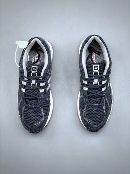 New Balance 1906R "Navy Silver"