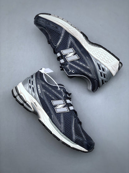 New Balance 1906R "Navy Silver"