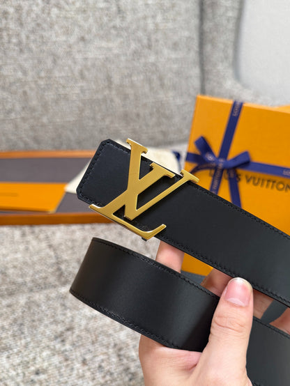 Solid Black Smooth Cow Leather Men Belt Gold Metal Initial Buckle Formal Dress Belt
