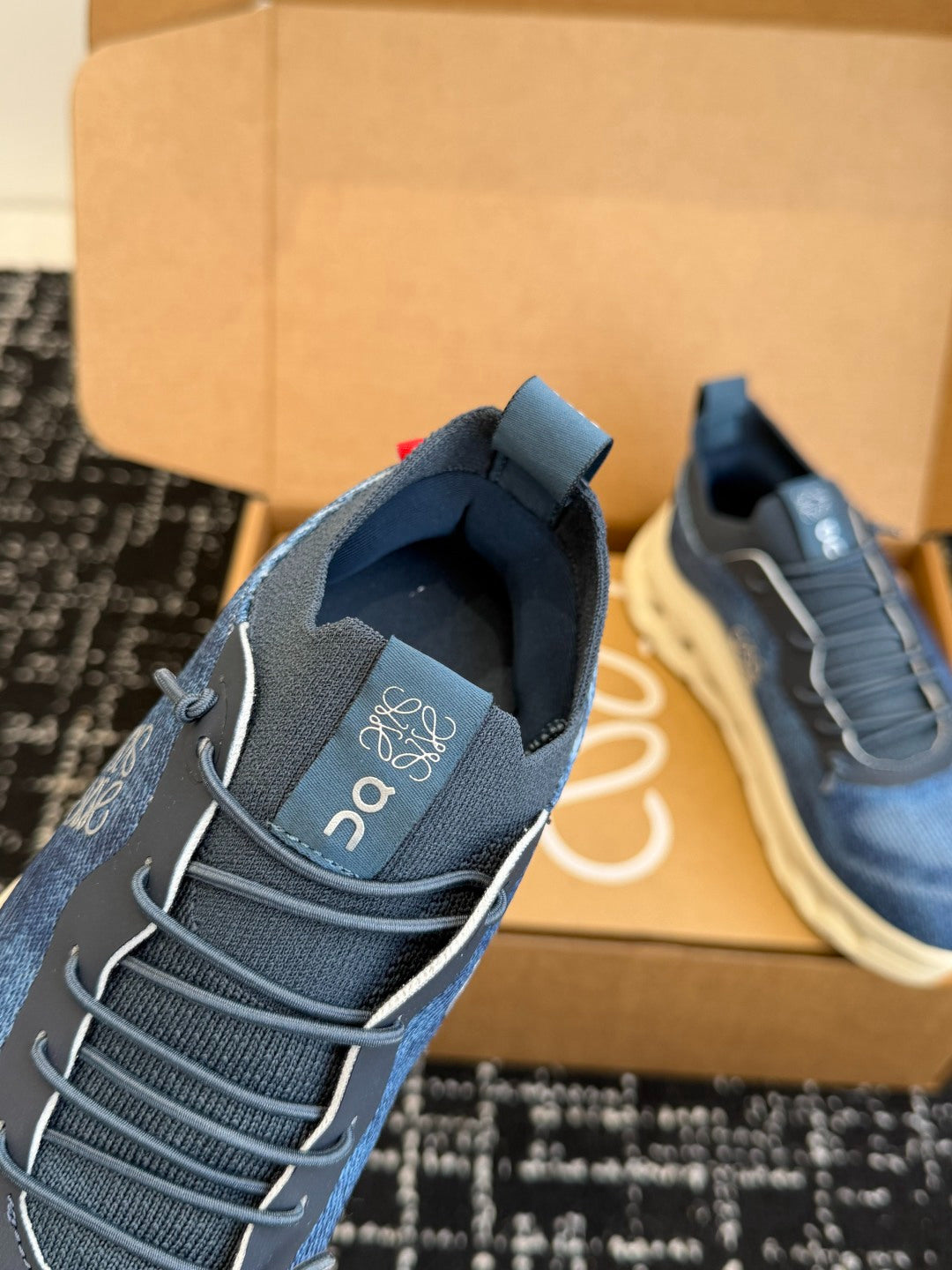 LOEWE x On Cloudtilt Denim Print Knit Jogging Casual Sneakers