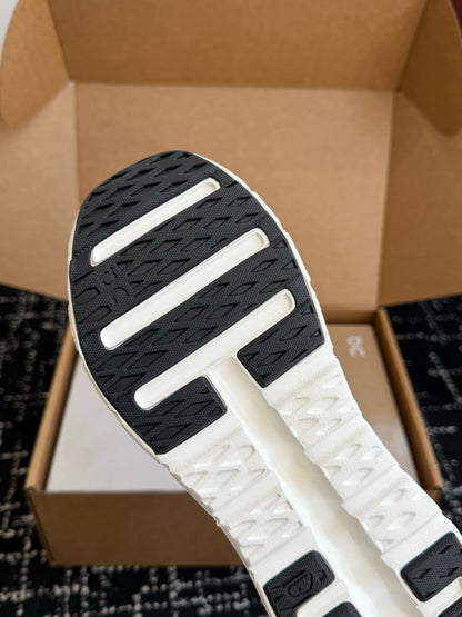 Cloudtilt Remix Black White Cloud Cushion Running Sneakers Contrast Color Commuter Shoes