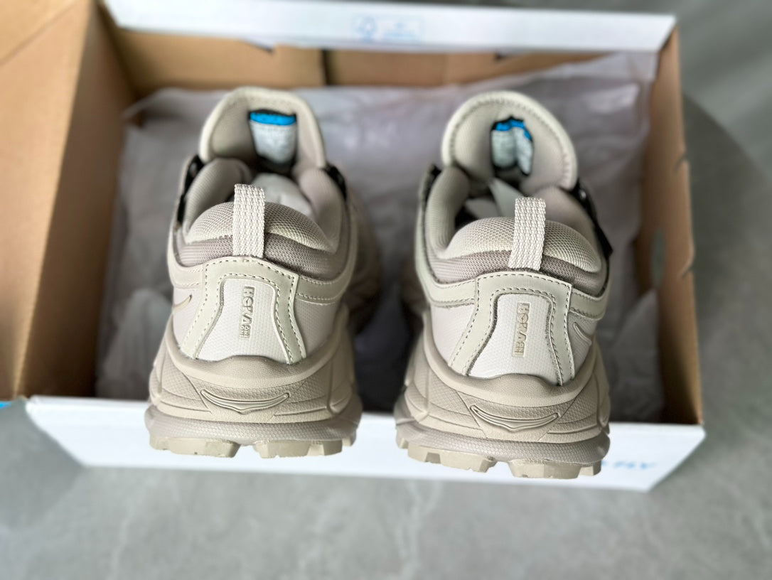 Hoka Tor Ultra Beige