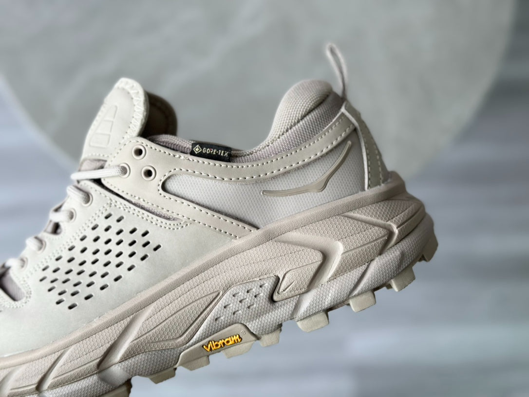 Hoka Tor Ultra Beige