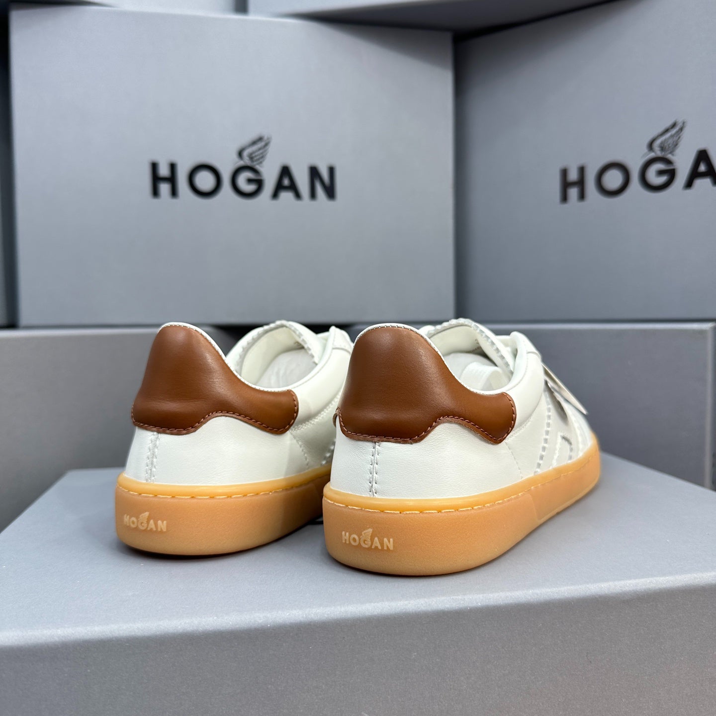 HOGAN White Leather Tan Trim Gum Sole Retro Casual Sneakers