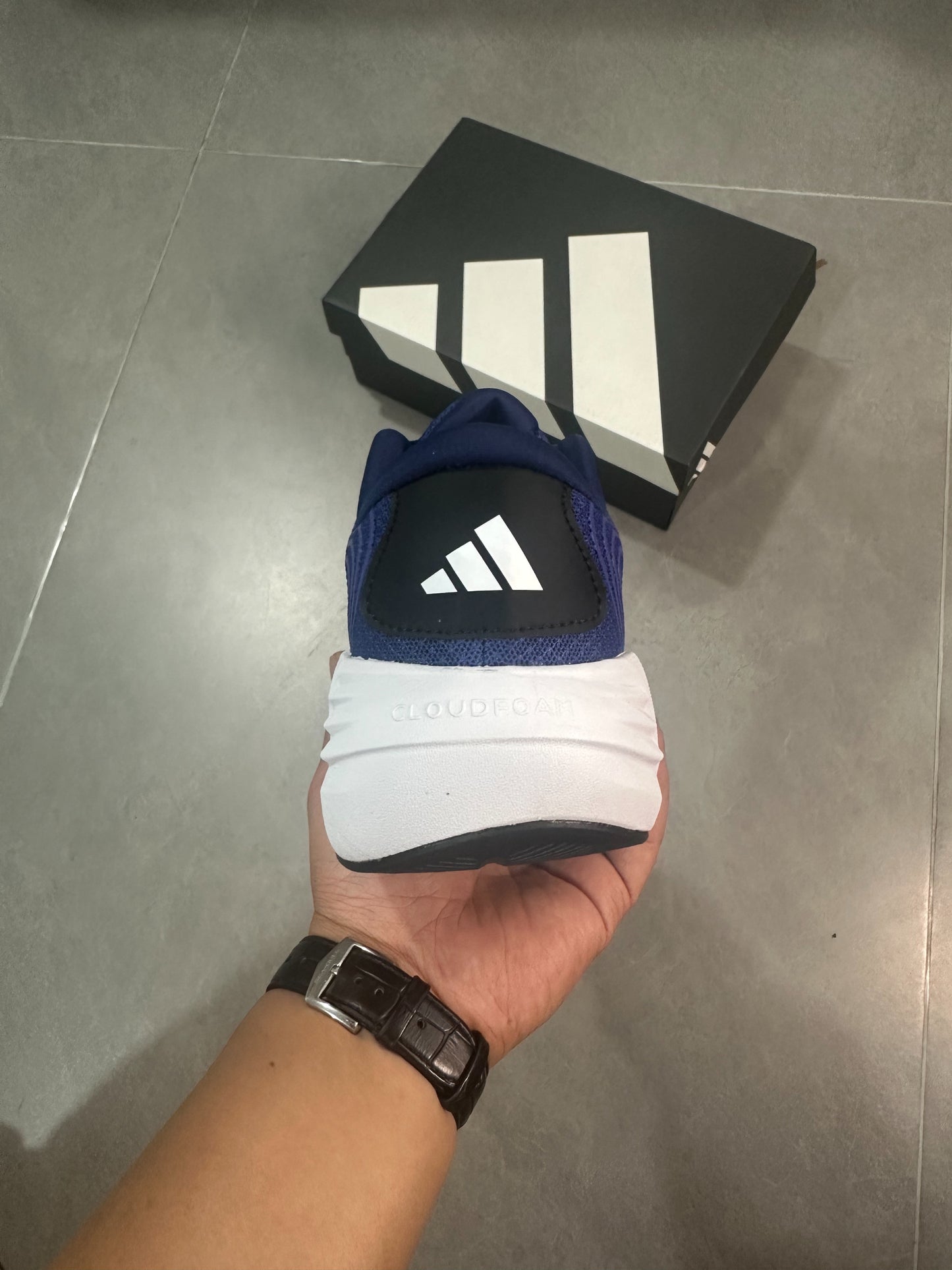 Adidas Galaxy 7 (Royal Blue / Cloud White colorway)