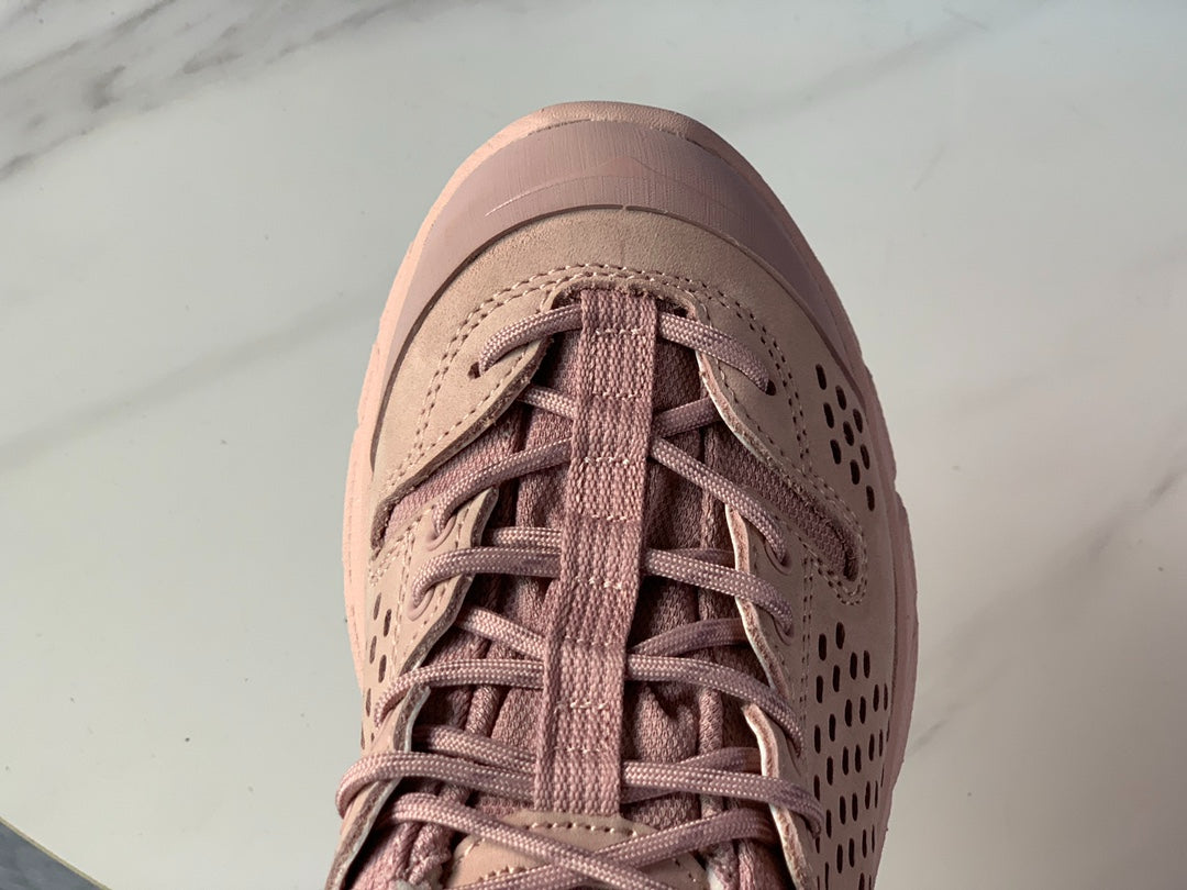HOKA Ultra Low Gore-Tex Oatmeal | Nude Pink