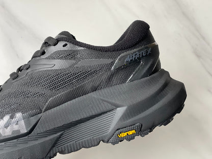 HOKA Mafate X Women Black | Light gray