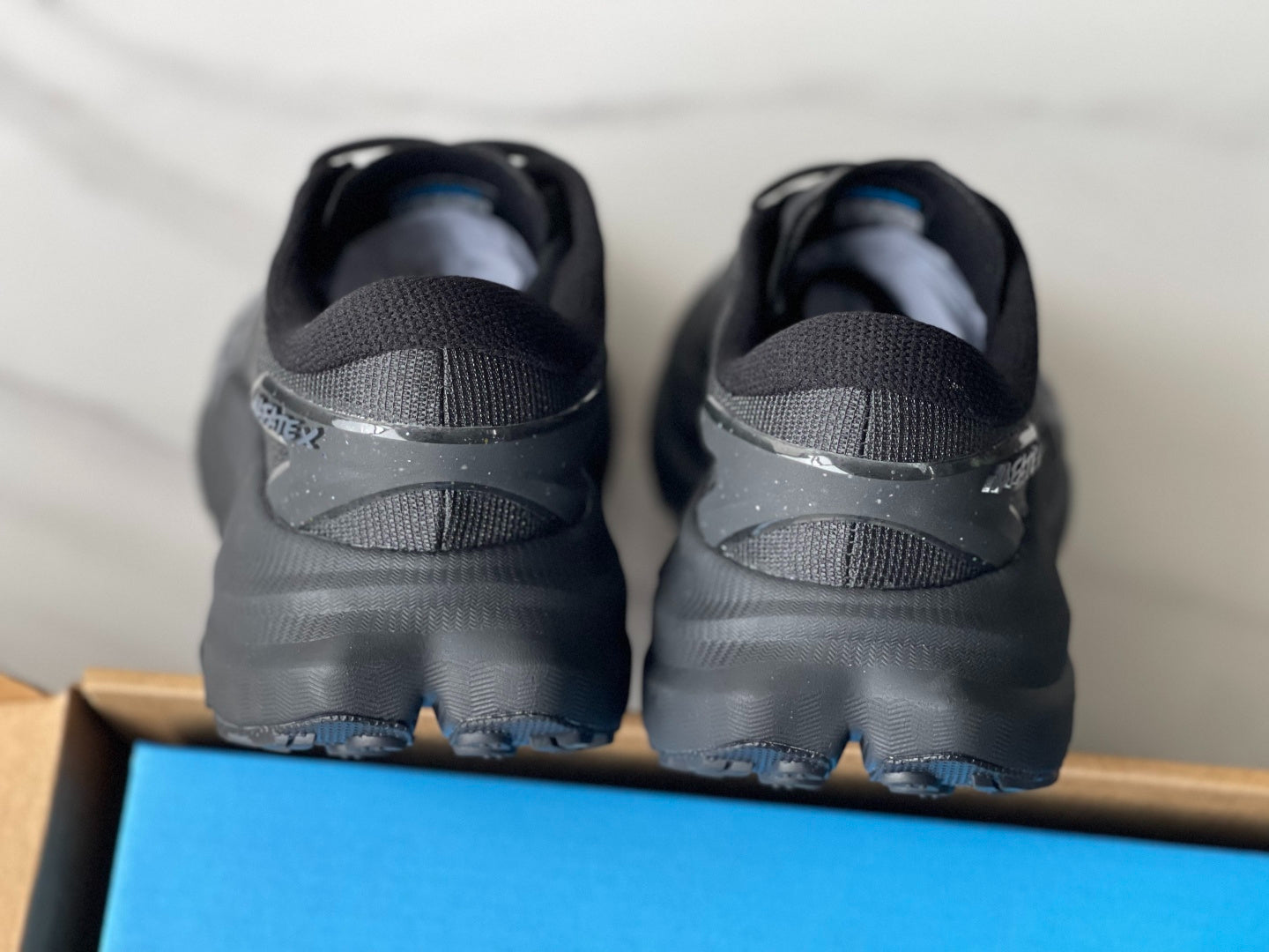 HOKA Mafate X Women Black | Light gray