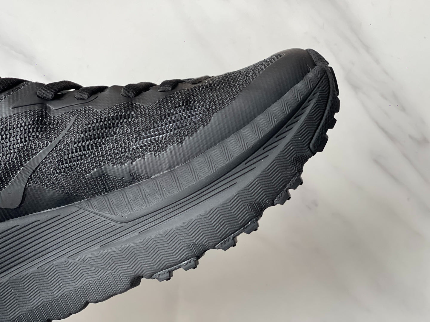 HOKA Mafate X Women Black | Light gray