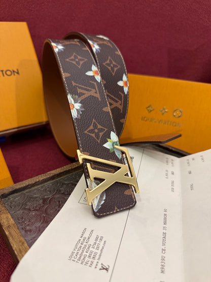 Luxury Floral Daisy Print Monogram Belt for Men, Polished Gold Initial Buckle Premium Holiday Gift Belt