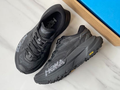 HOKA Mafate X Women Black | Light gray