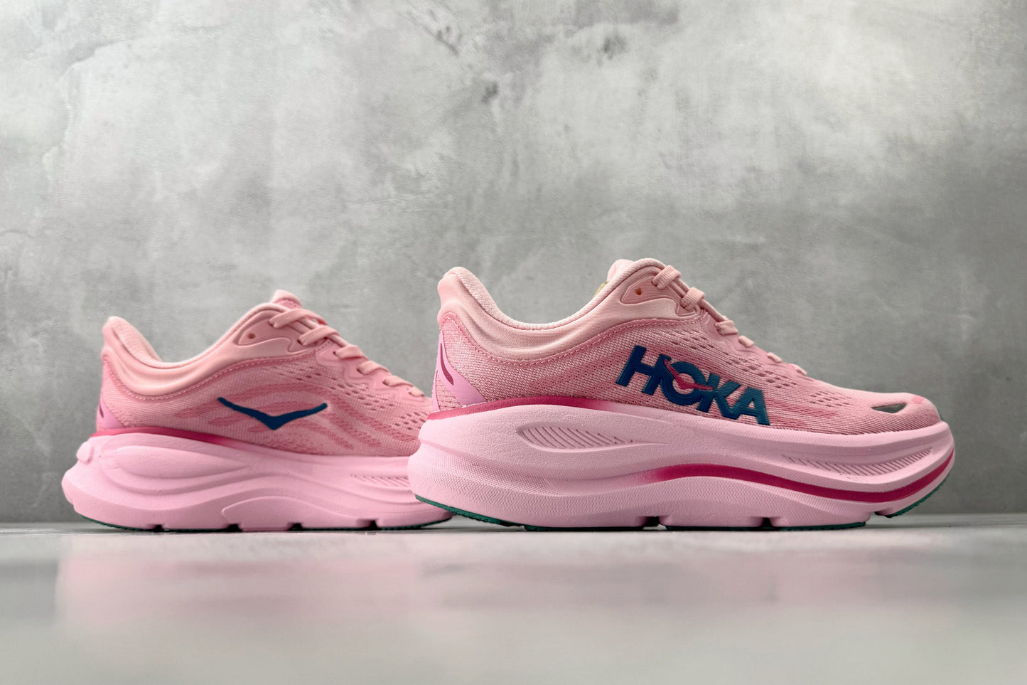 HOKA Bondi 9 Women's Running Shoes - Pink