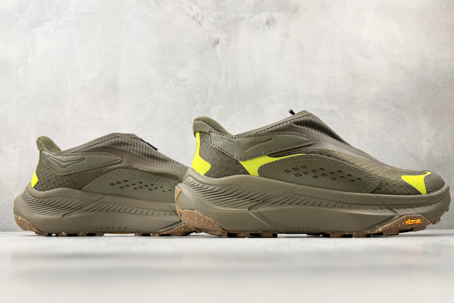 HOKA ONE ONE Project Transport "Olive / Citron" Slip-On Trail Sneakers （Style Code: 1162850-OLC）