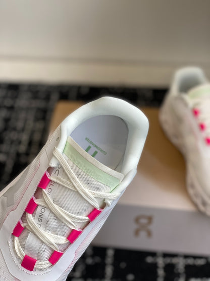 Cloudmonster White Mint Pink Cushioned Running Shoes Unisex Monster Chunky Sole Athletic Trainers