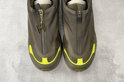 HOKA ONE ONE Project Transport "Olive / Citron" Slip-On Trail Sneakers （Style Code: 1162850-OLC）