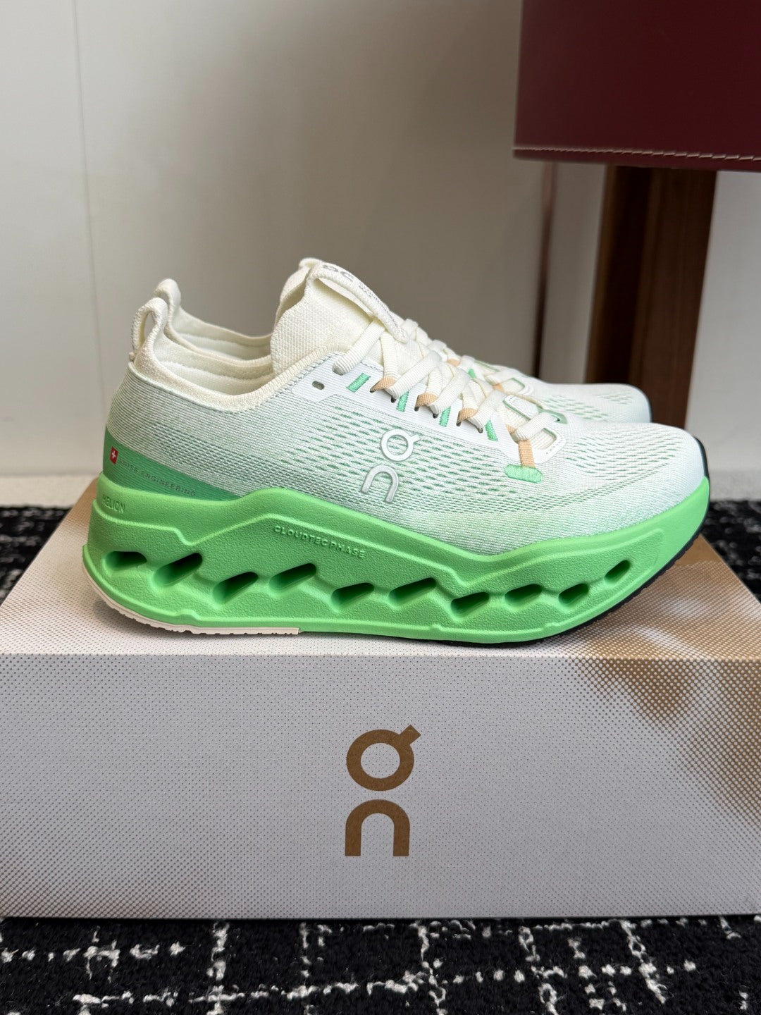 On Cloudtilt Unisex Sport Sneakers Cream White Bright Lime Green Hollow CloudTec Phase Midsole Road Running Shoes