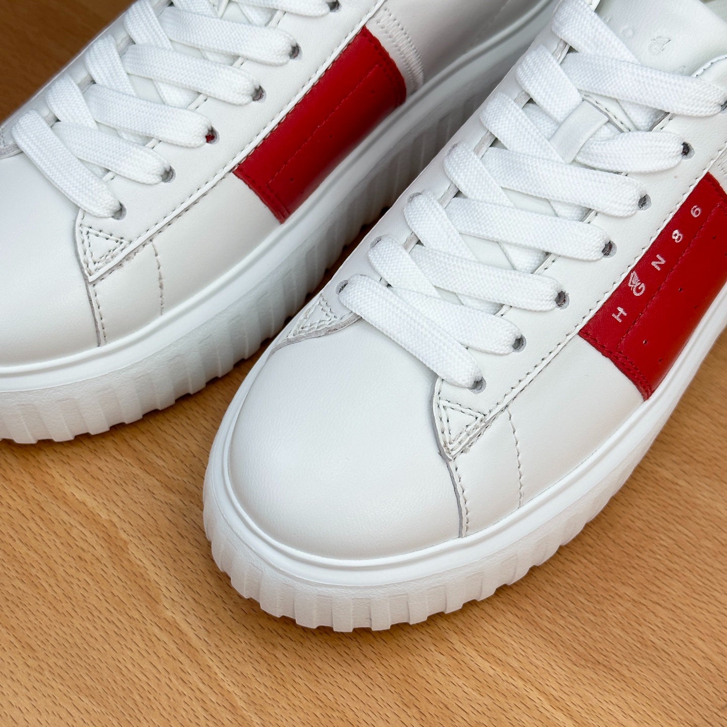 HOGAN Women White Red Color Block Genuine Leather Platform Sneakers Thick Ridged Sole Height Increase Casual Skate Shoes