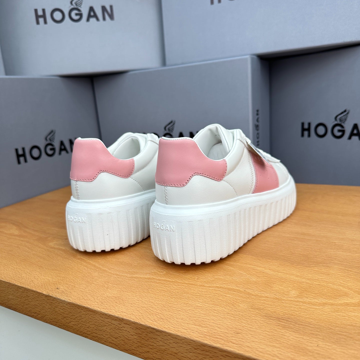Ladies HOGAN White Pink Patchwork Cow Leather Grooved Platform Elevator Casual Trainers