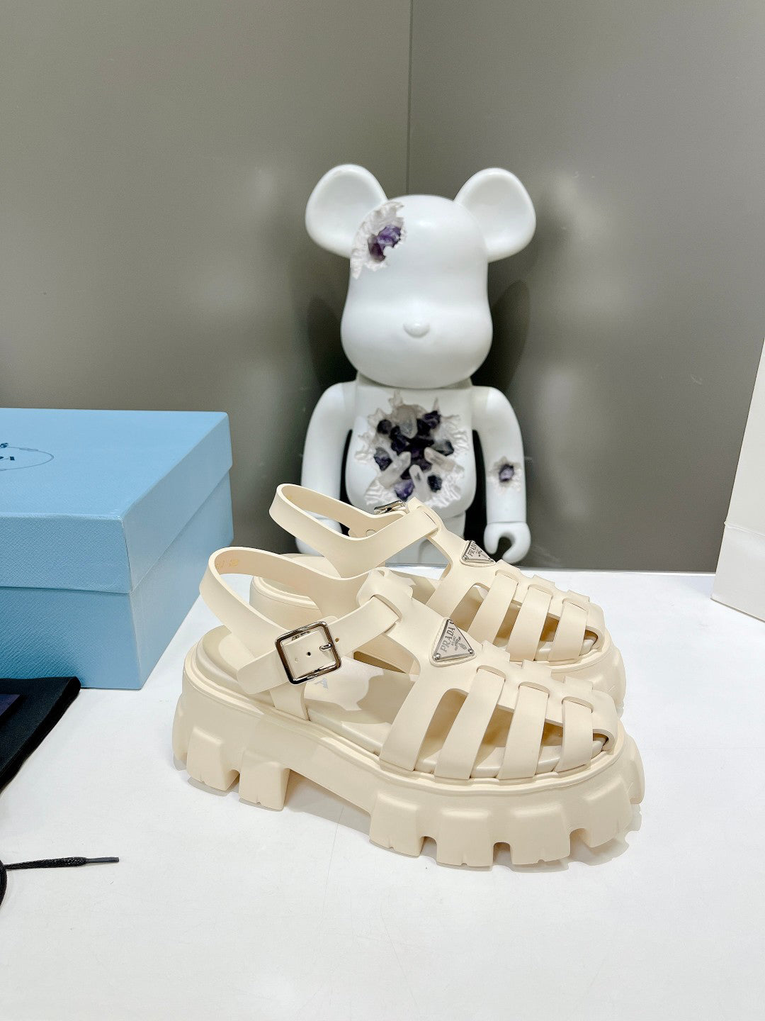 Women Off White Platform Roman Fisherman Sandals Triangle Metal Logo Adjustable Ankle Buckle Casual Shoes