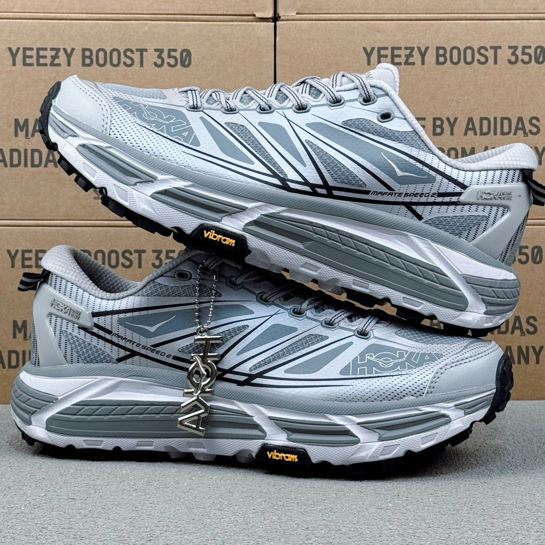 HOKA Mafate Speed 2 Light silver-gray | Navy blue