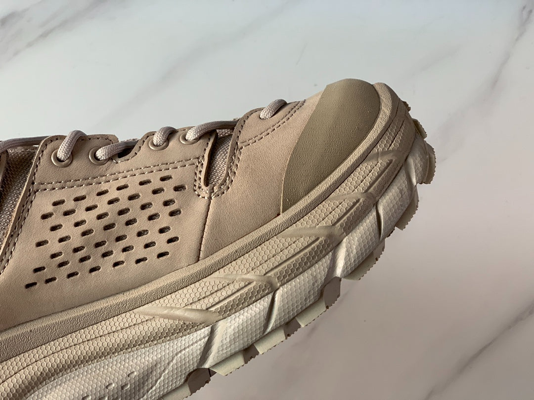 HOKA Ultra Low Gore-Tex Light Khaki / Beige